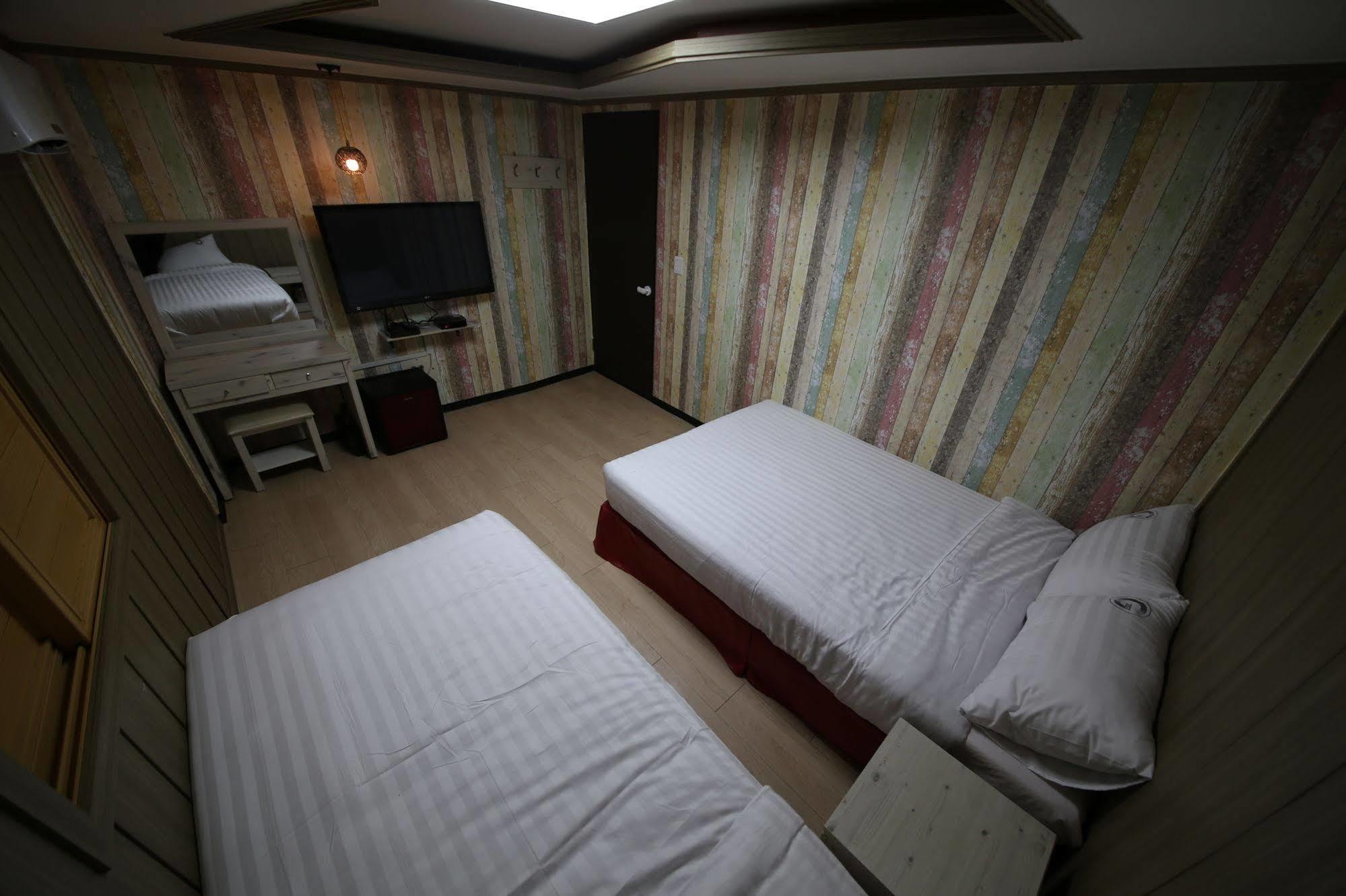 G Mini Hotel Dongdaemun Szöul Kültér fotó