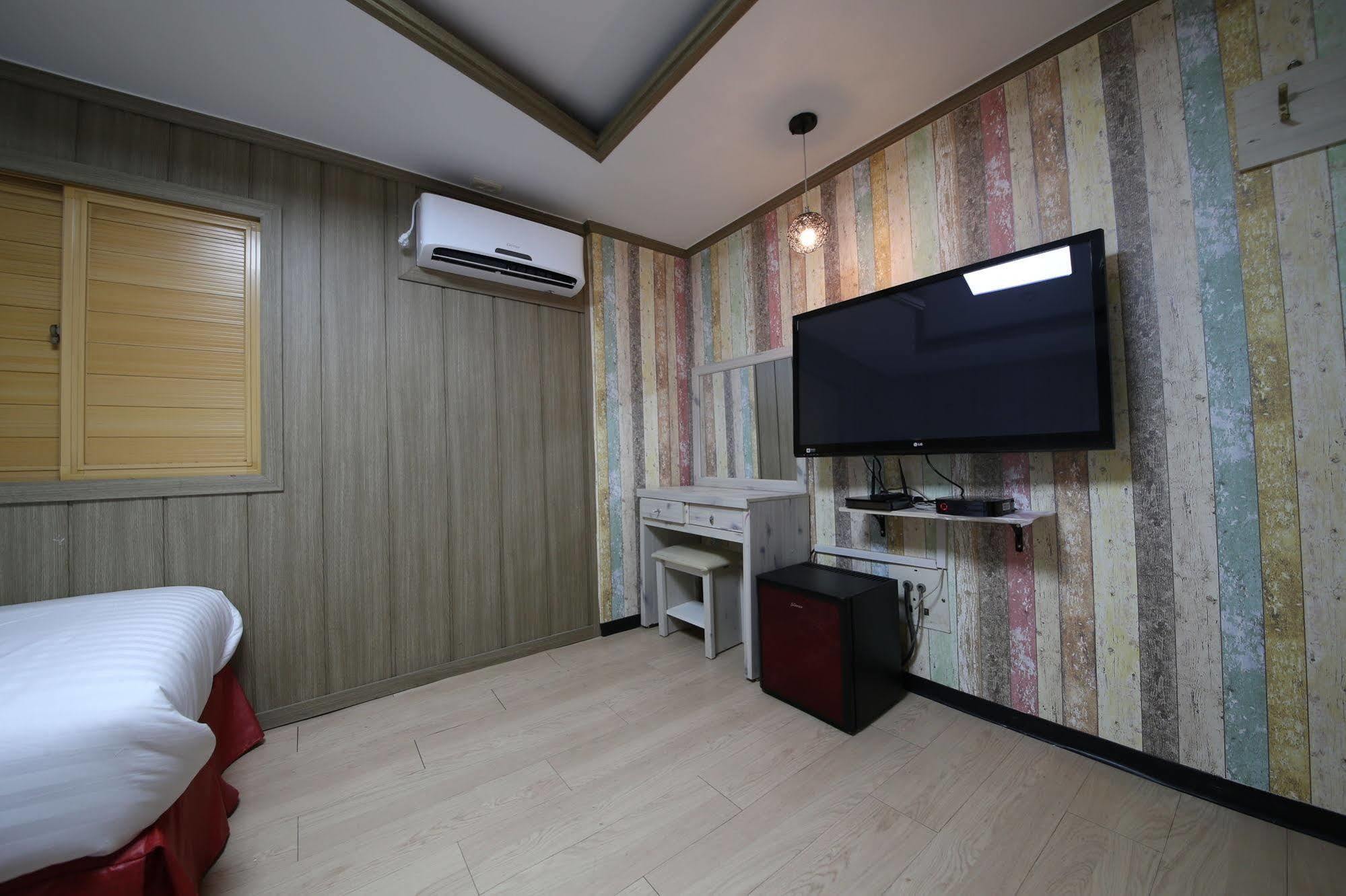 G Mini Hotel Dongdaemun Szöul Kültér fotó