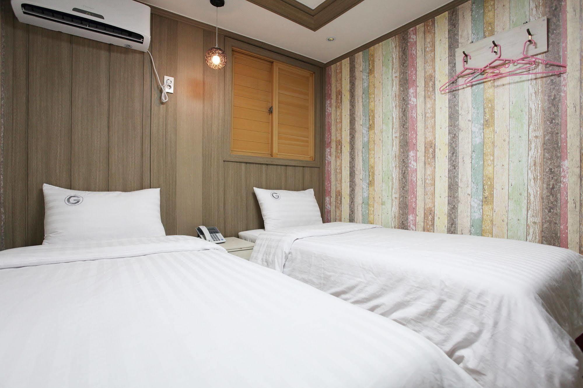 G Mini Hotel Dongdaemun Szöul Kültér fotó